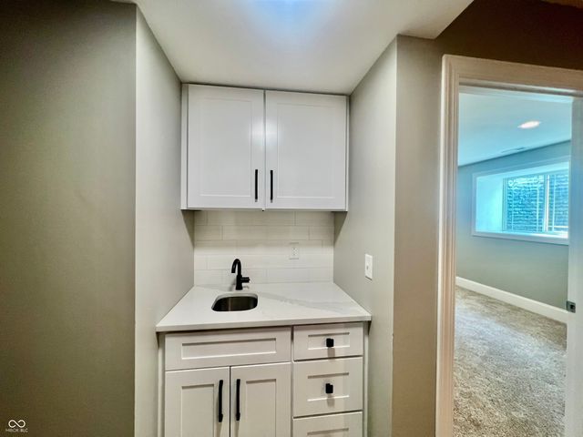 4381 S 550 W, Columbus, IN 47201