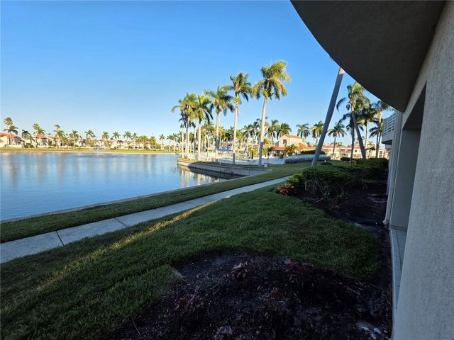 6100 BAHIA DEL MAR CIRCLE 101, St Petersburg, FL 33715