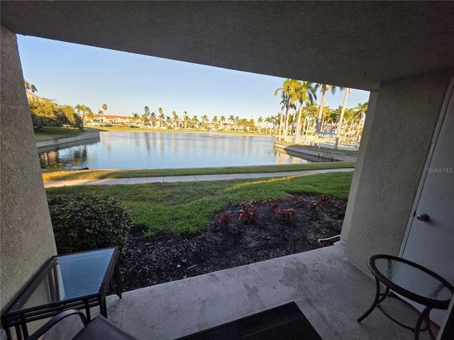 6100 BAHIA DEL MAR CIRCLE 101, St Petersburg, FL 33715