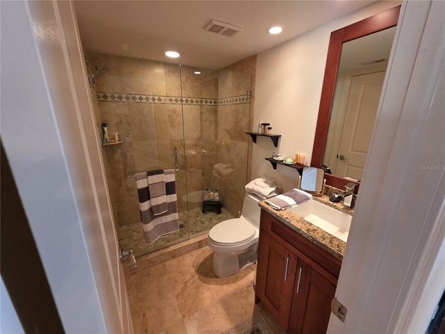6100 BAHIA DEL MAR CIRCLE 101, St Petersburg, FL 33715