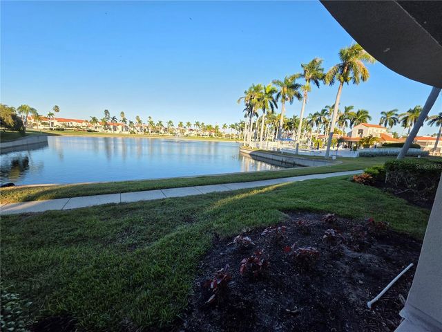 6100 BAHIA DEL MAR CIRCLE 101, St Petersburg, FL 33715