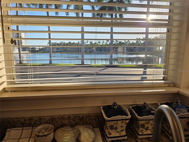 6100 BAHIA DEL MAR CIRCLE 101, St Petersburg, FL 33715