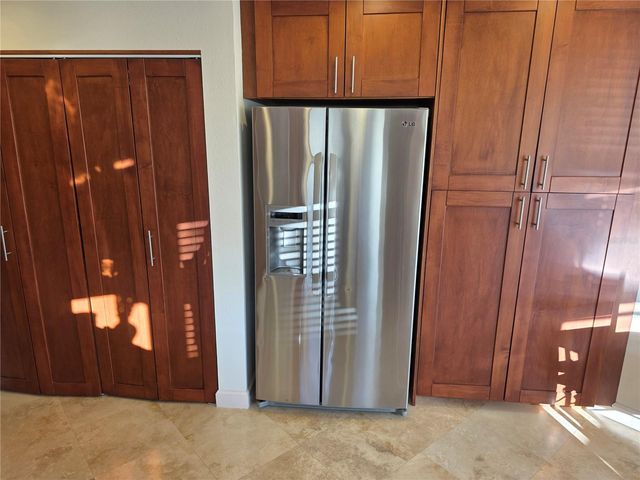 6100 BAHIA DEL MAR CIRCLE 101, St Petersburg, FL 33715