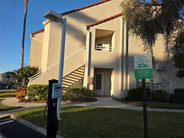 6100 BAHIA DEL MAR CIRCLE 101, St Petersburg, FL 33715