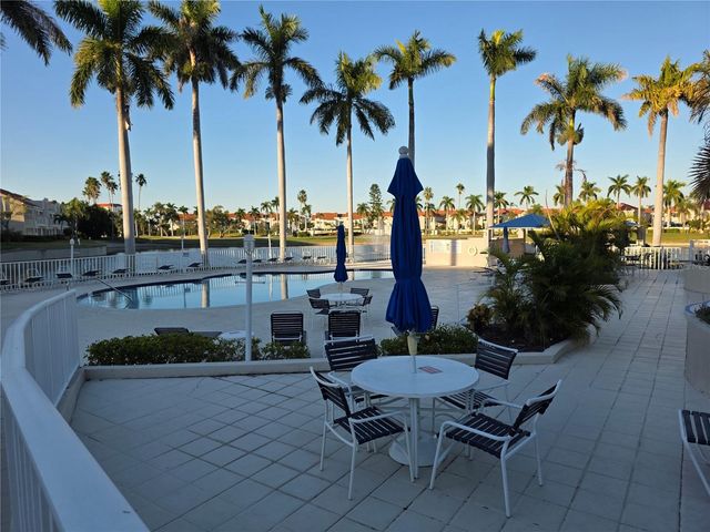 6100 BAHIA DEL MAR CIRCLE 101, St Petersburg, FL 33715