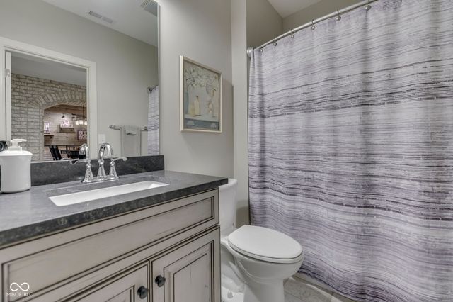 4628 Walnut Court, Bargersville, IN 46106