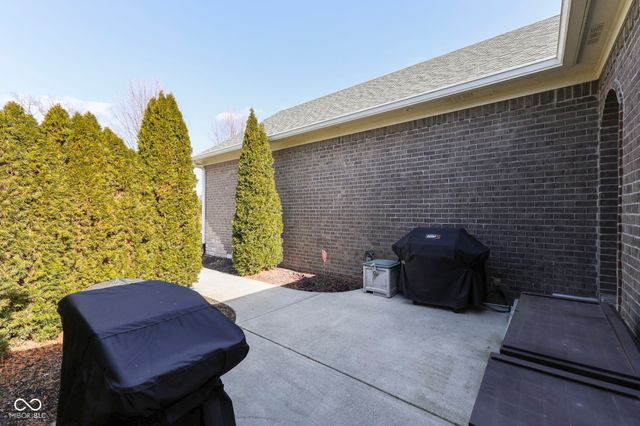 4628 Walnut Court, Bargersville, IN 46106