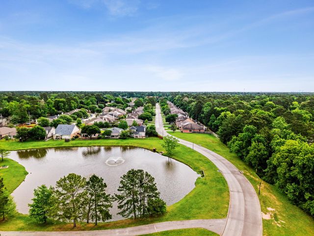 6711 Durango Creek Drive, Magnolia, TX 77354