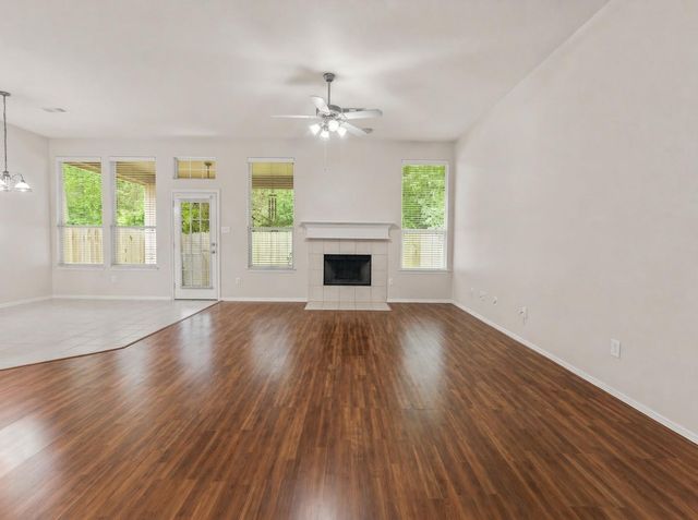 6711 Durango Creek Drive, Magnolia, TX 77354