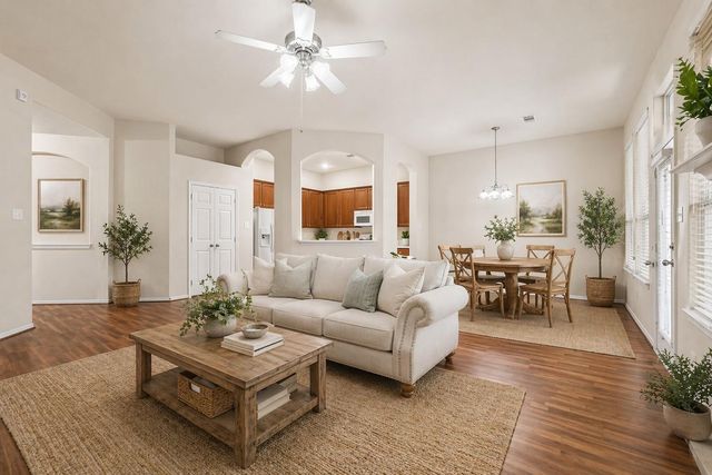 6711 Durango Creek Drive, Magnolia, TX 77354