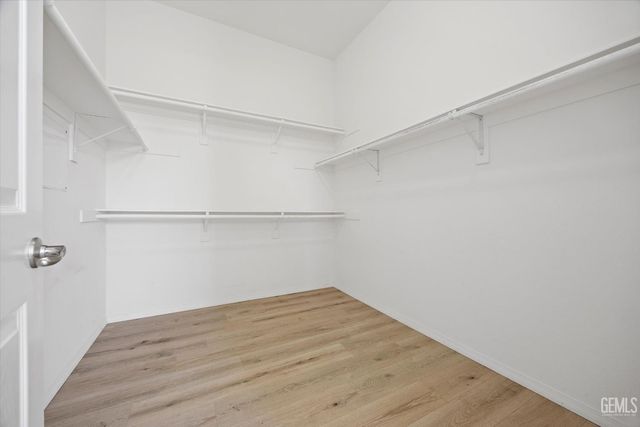 9702 Petersburg Place, Bakersfield, CA 93306