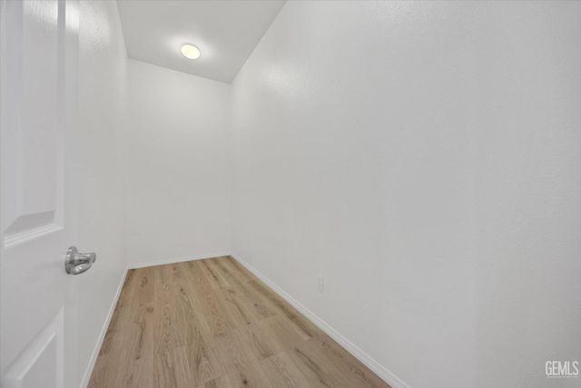 9702 Petersburg Place, Bakersfield, CA 93306