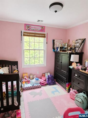 56 Stonyridge Drive, Lincoln Park Borough, NJ 07035