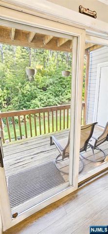 56 Stonyridge Drive, Lincoln Park Borough, NJ 07035