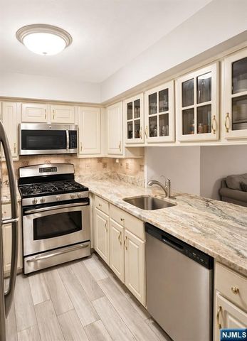 56 Stonyridge Drive, Lincoln Park Borough, NJ 07035