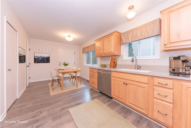 3129 Earlmoore Lane, Ann Arbor, MI 48105