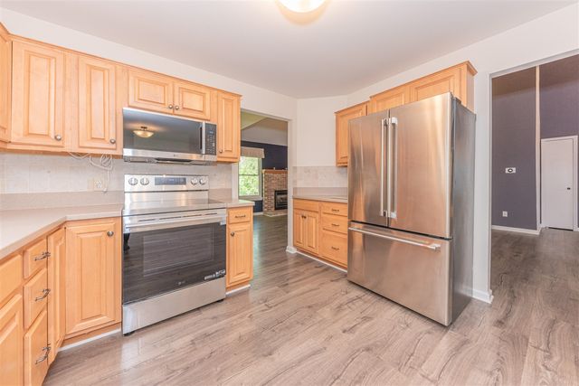 3129 Earlmoore Lane, Ann Arbor, MI 48105