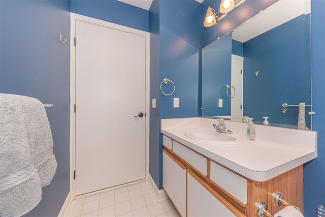 3129 Earlmoore Lane, Ann Arbor, MI 48105