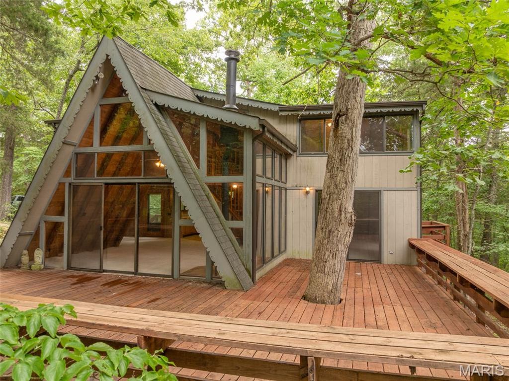 434 Scheffborg Circle Drive, Innsbrook, MO 63390