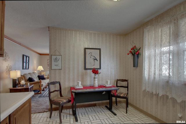 523 TEMPLE Street, Quincy, IL 62305