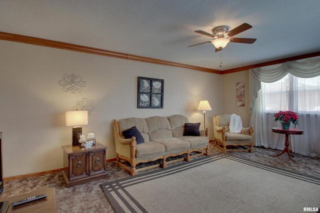 523 TEMPLE Street, Quincy, IL 62305