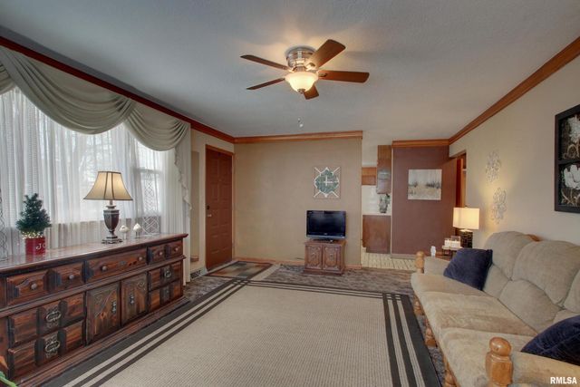 523 TEMPLE Street, Quincy, IL 62305