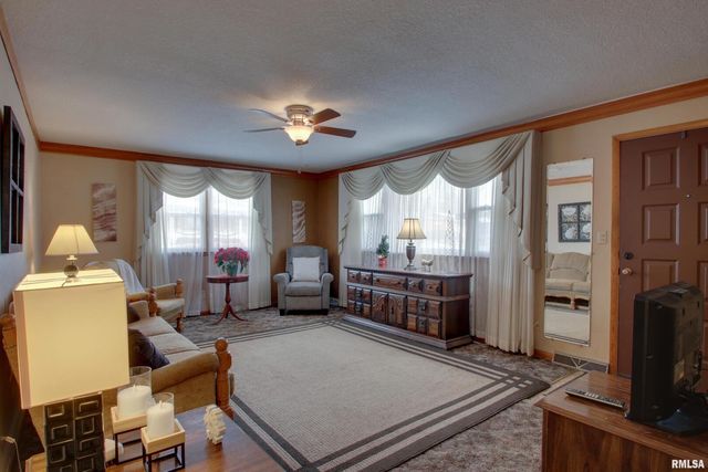 523 TEMPLE Street, Quincy, IL 62305