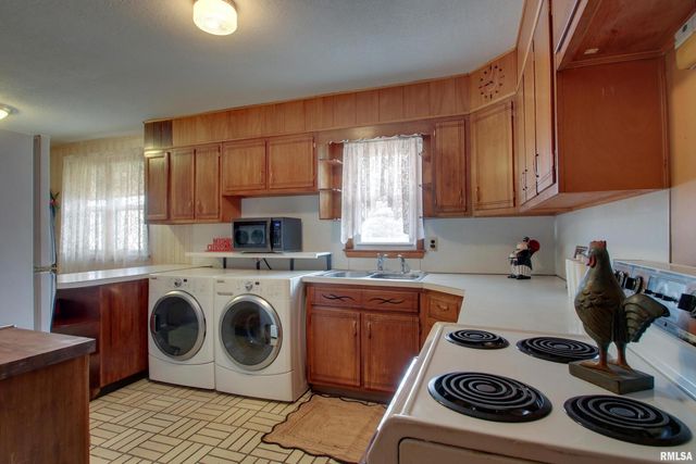 523 TEMPLE Street, Quincy, IL 62305