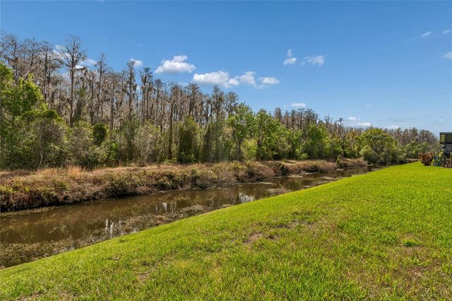 516 GRAND CANAL DR, Poinciana, FL 34759