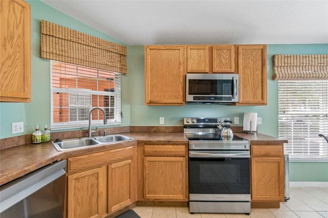 516 GRAND CANAL DR, Poinciana, FL 34759