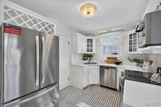 646 E Adams Avenue, Kirkwood, MO 63122
