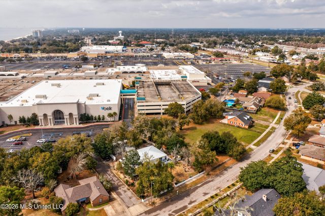 161 Kenmore Avenue, Biloxi, MS 39531