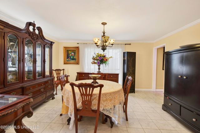 161 Kenmore Avenue, Biloxi, MS 39531