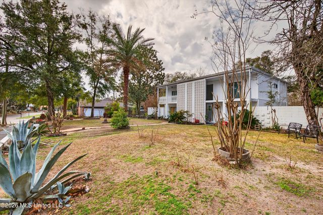 161 Kenmore Avenue, Biloxi, MS 39531