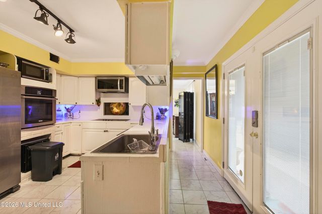 161 Kenmore Avenue, Biloxi, MS 39531