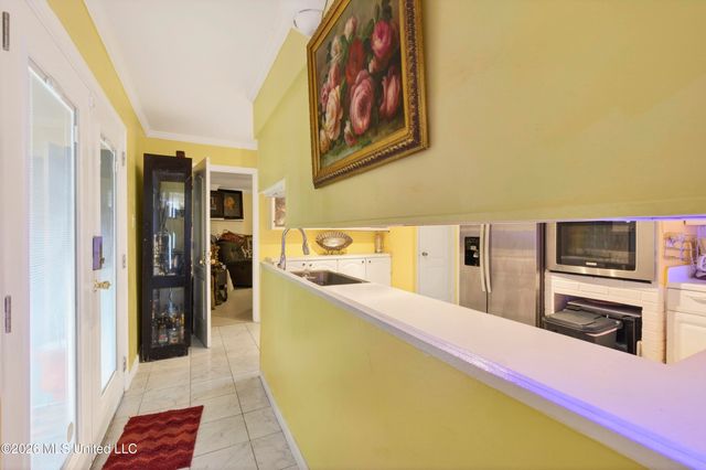 161 Kenmore Avenue, Biloxi, MS 39531