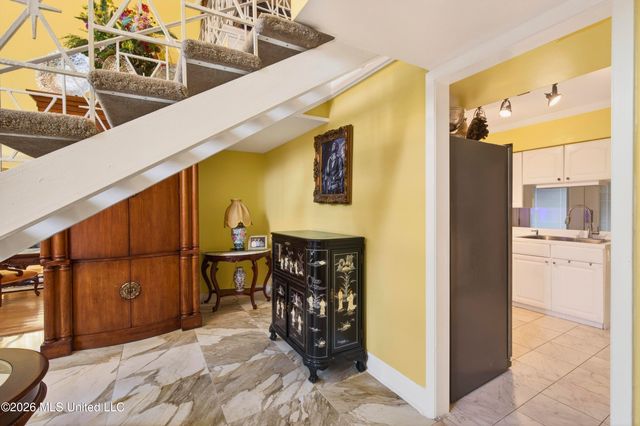 161 Kenmore Avenue, Biloxi, MS 39531