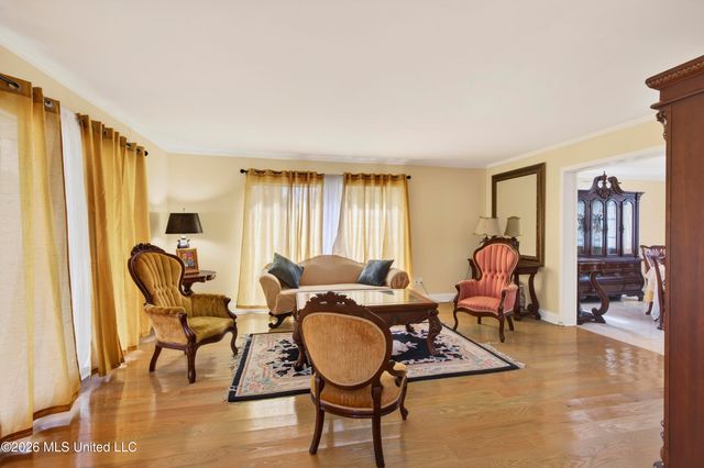 161 Kenmore Avenue, Biloxi, MS 39531