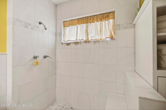 161 Kenmore Avenue, Biloxi, MS 39531