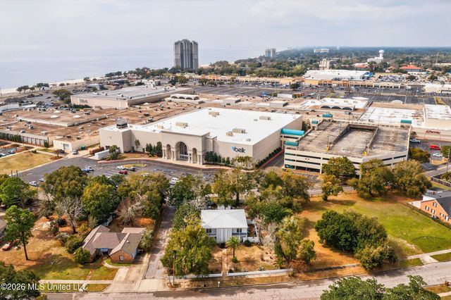 161 Kenmore Avenue, Biloxi, MS 39531