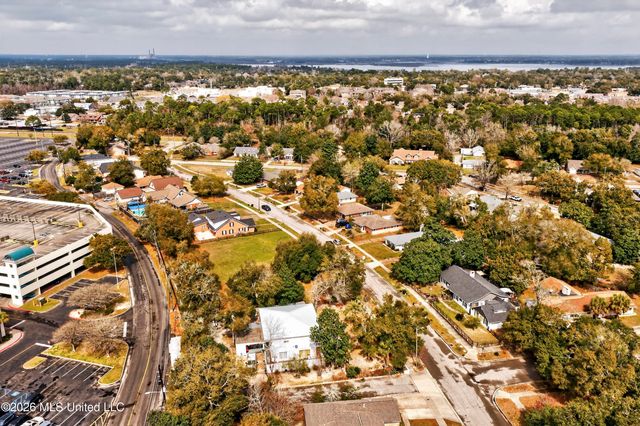 161 Kenmore Avenue, Biloxi, MS 39531