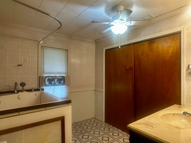 161 Oak D Street, Larose, LA 70373