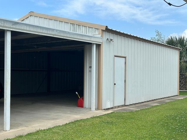 161 Oak D Street, Larose, LA 70373