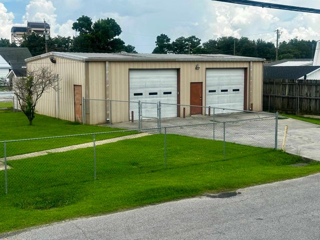 161 Oak D Street, Larose, LA 70373