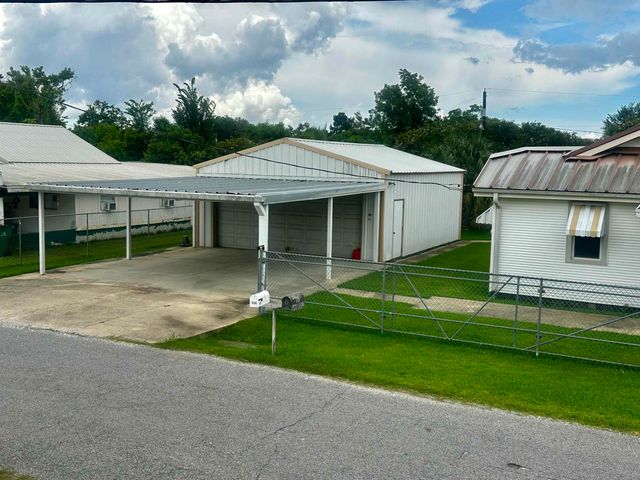 161 Oak D Street, Larose, LA 70373