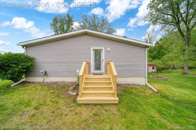7001 Sweezy Lake Road, Norvell Township, MI 49230