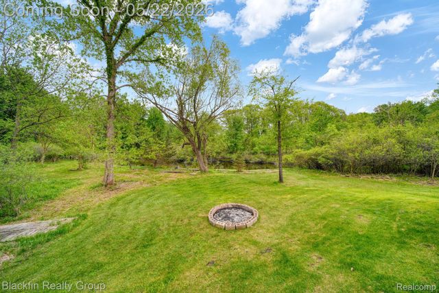 7001 Sweezy Lake Road, Norvell Township, MI 49230