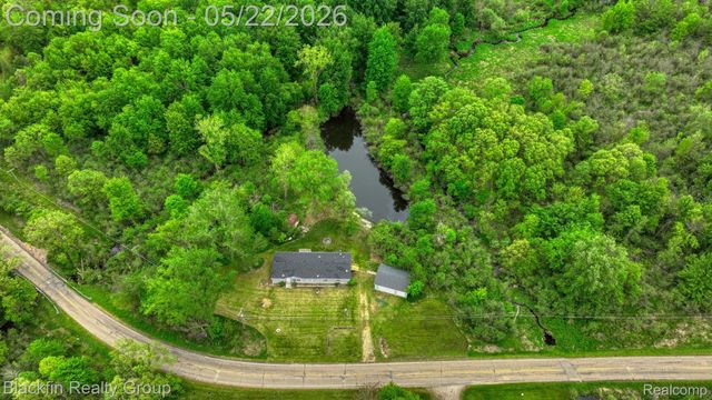 7001 Sweezy Lake Road, Norvell Township, MI 49230