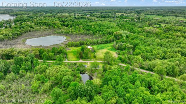 7001 Sweezy Lake Road, Norvell Township, MI 49230