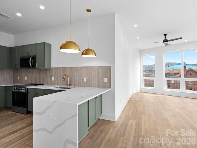 123 Haywood Street 304, Asheville, NC 28801